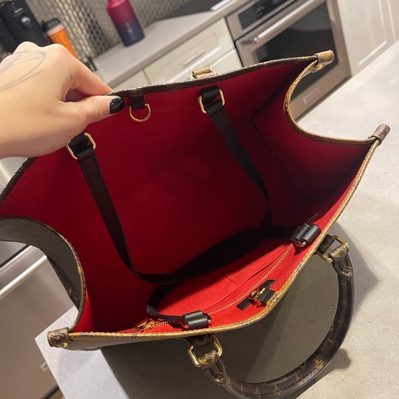 Louis Vuitton Monogram Tote - Picture 3 of 5